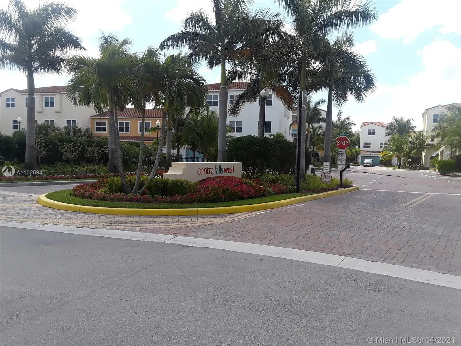 3 bedroom 2 bath Residential for sale at 1732 NW 124th Pl, Pembroke Pines FL 33028