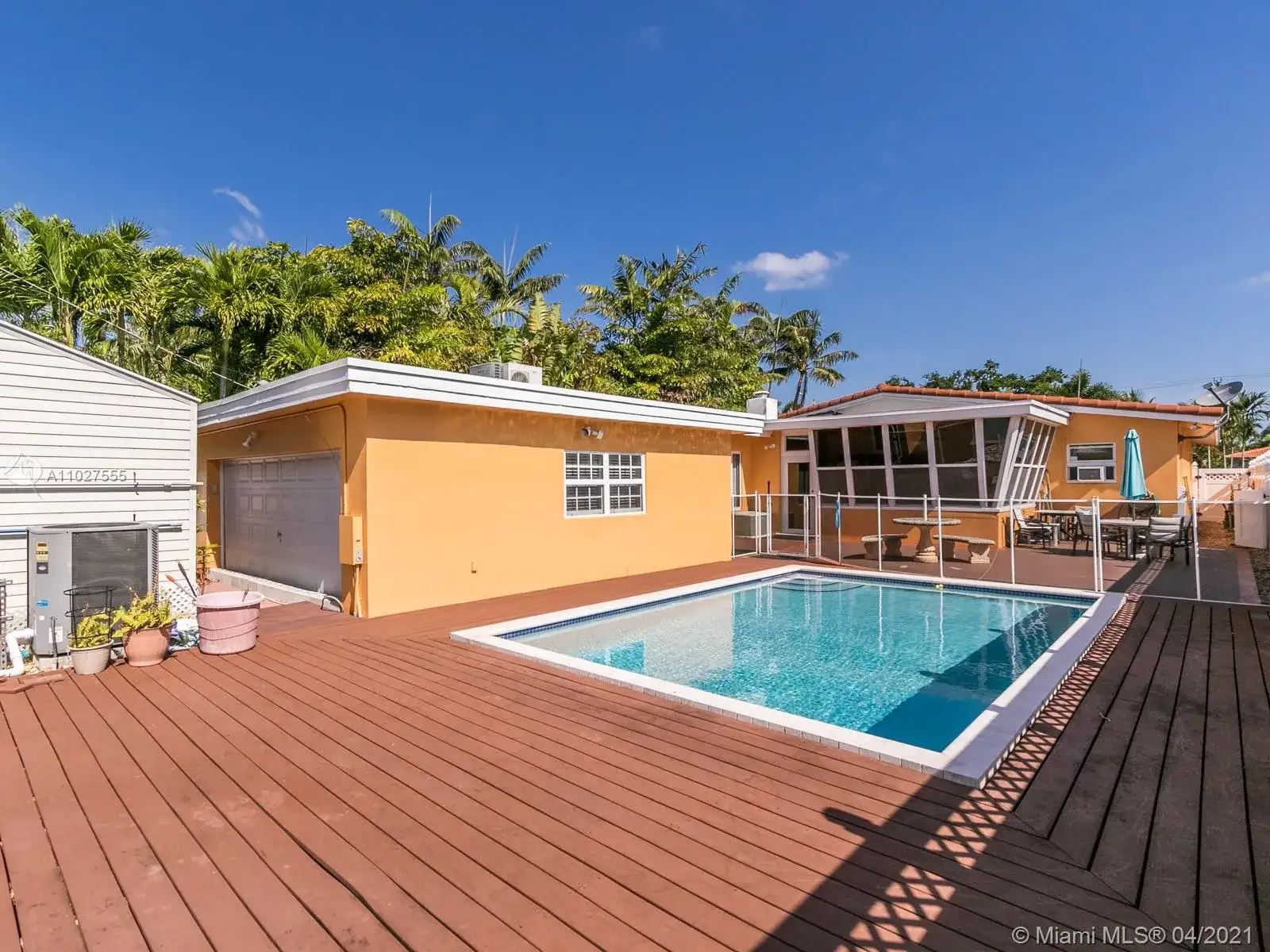 3 bedroom 2 bath Residential Lease for rent at 1430 Washington St, Hollywood FL 33020