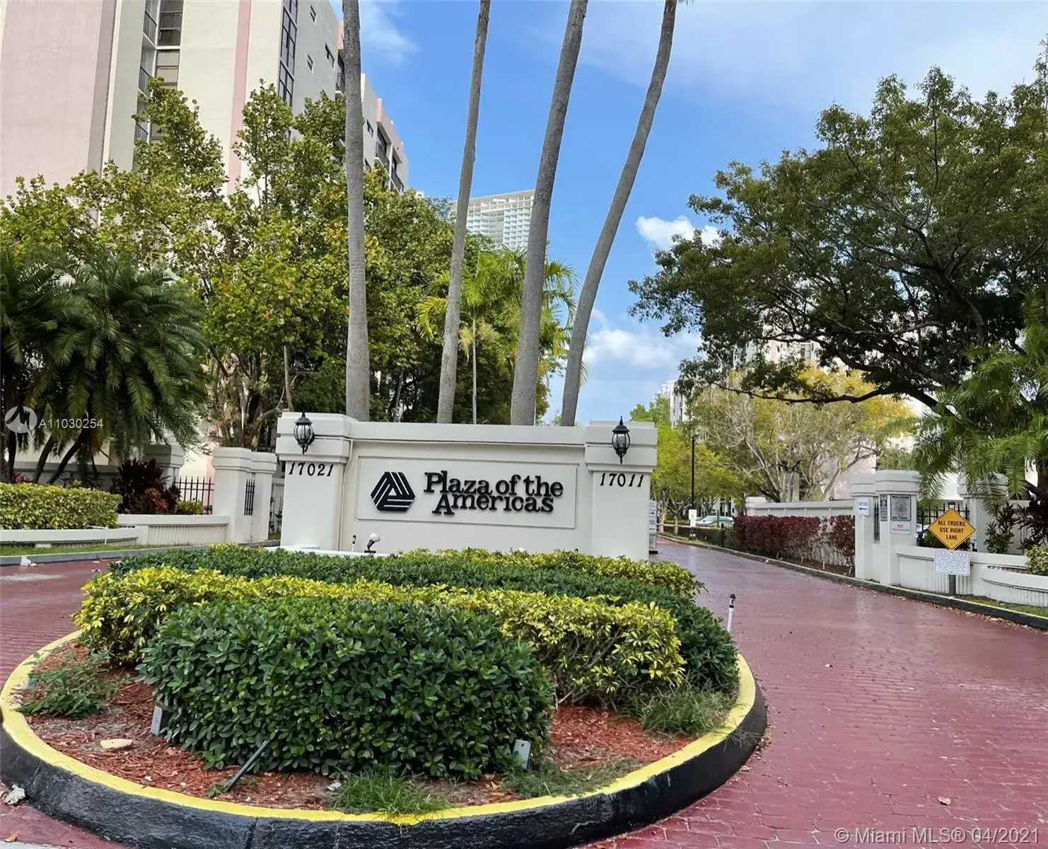2 bedroom 2 bath Residential for sale at 16919 N Bay Rd # 301, Sunny Isles Beach FL 33160