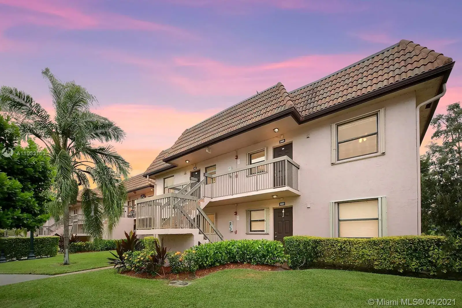 2 bedroom 2 bath Residential for sale at 10405 NW 11th St # 206, Pembroke Pines FL 33026