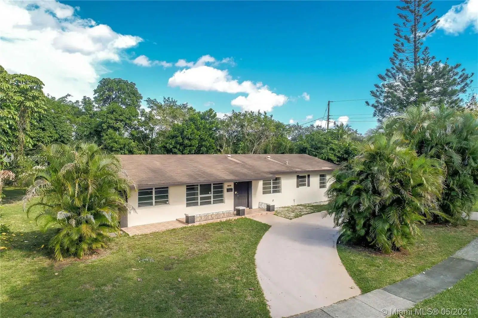 4 bedroom 3 bath Residential for sale at 5709 Van Buren St, Hollywood FL 33023