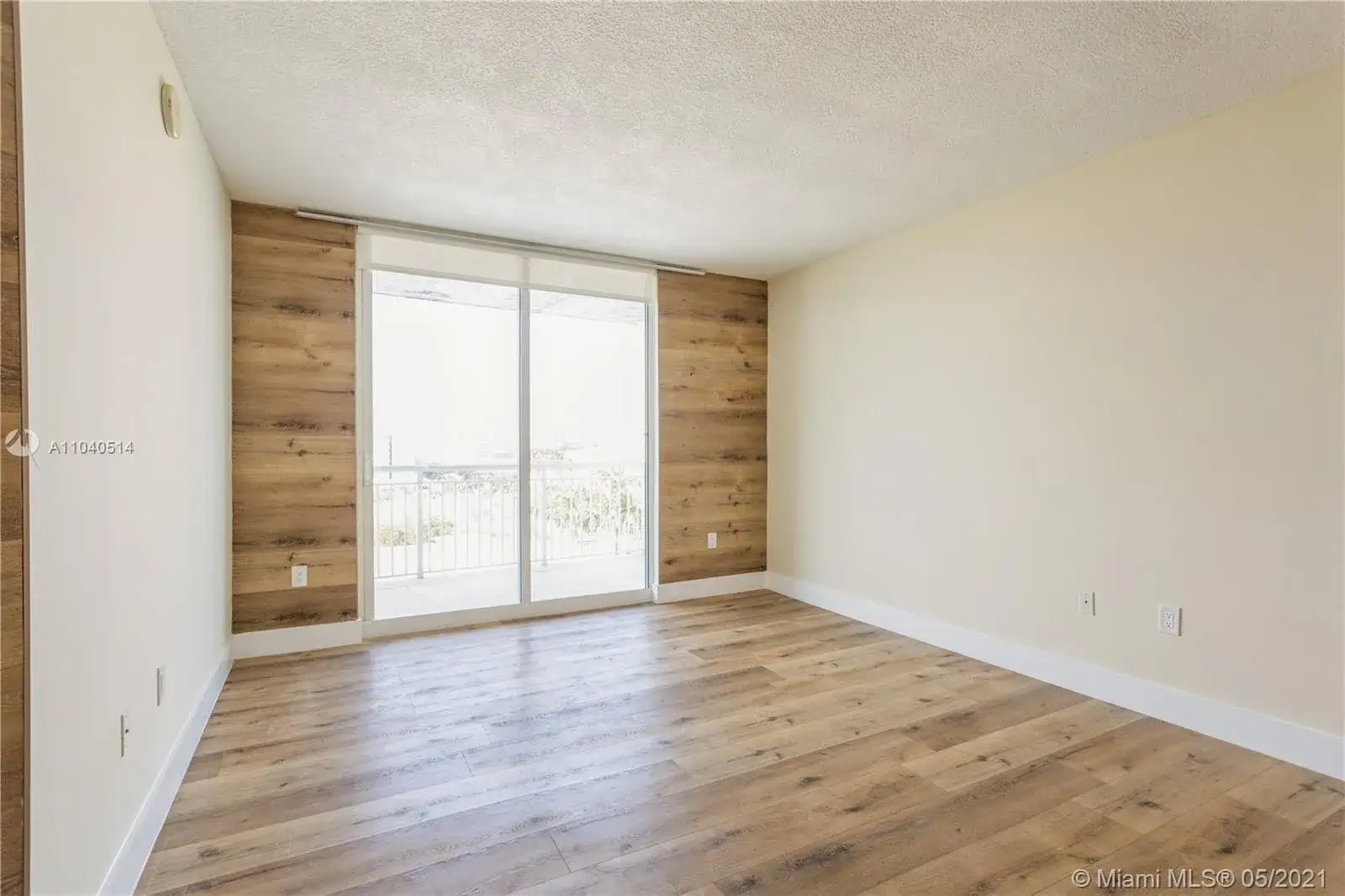 Commercial Sale for sale at 275 NE 18th St, Miami FL 33132