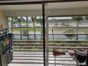 2 bedroom 2 bath Residential for sale at 4291 NW 9th Ave # 202, Deerfield Beach FL 33064