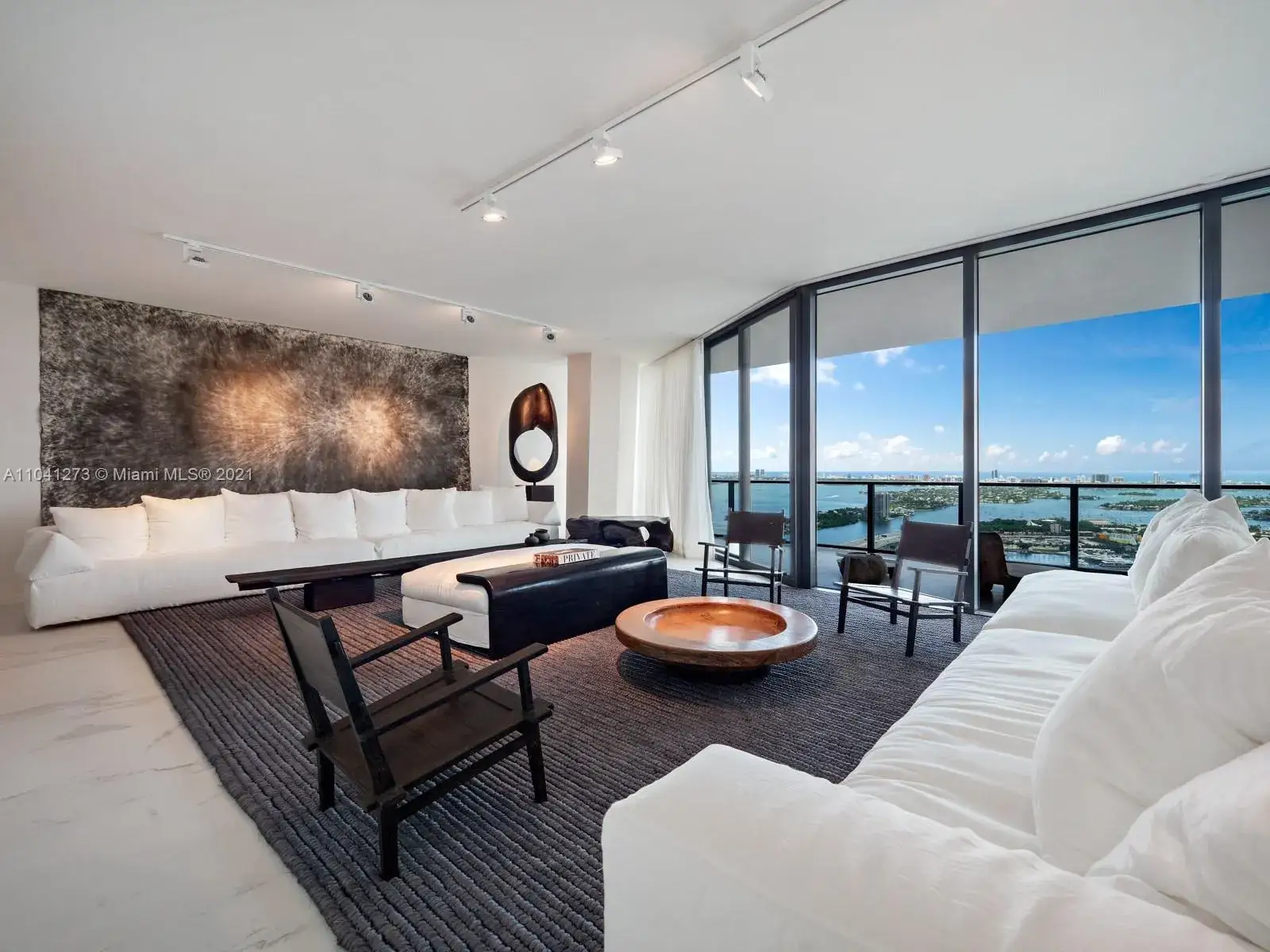 4 bedroom 5 bath Residential for sale at 1000 Biscayne Blvd # 4401, Miami FL 33132