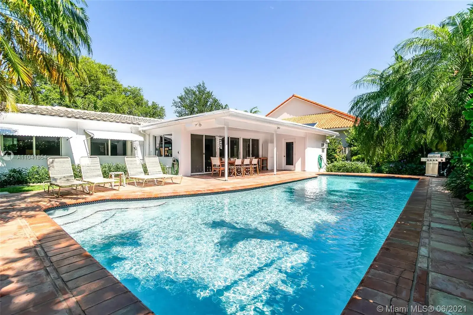 4 bedroom 2 bath Residential for sale at 791 Allendale Rd, Key Biscayne FL 33149