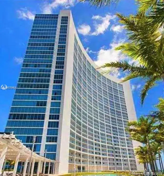 2 bedroom 2 bath Residential for sale at 601 NE 36 ST # 2602, Miami FL 33137