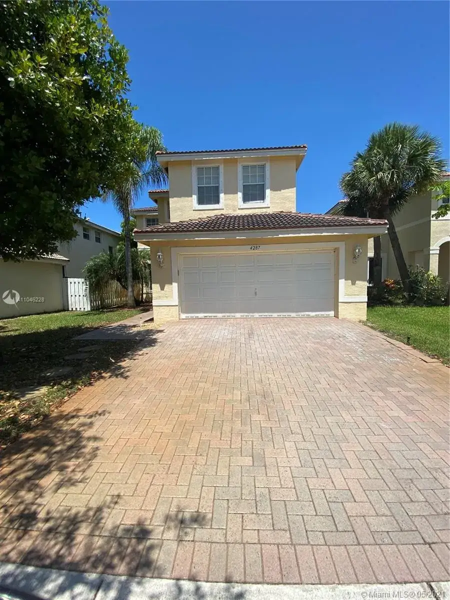 4 bedroom 2 bath Residential Lease for rent at 4287 SW 130th Ave # 4287, Miramar FL 33027
