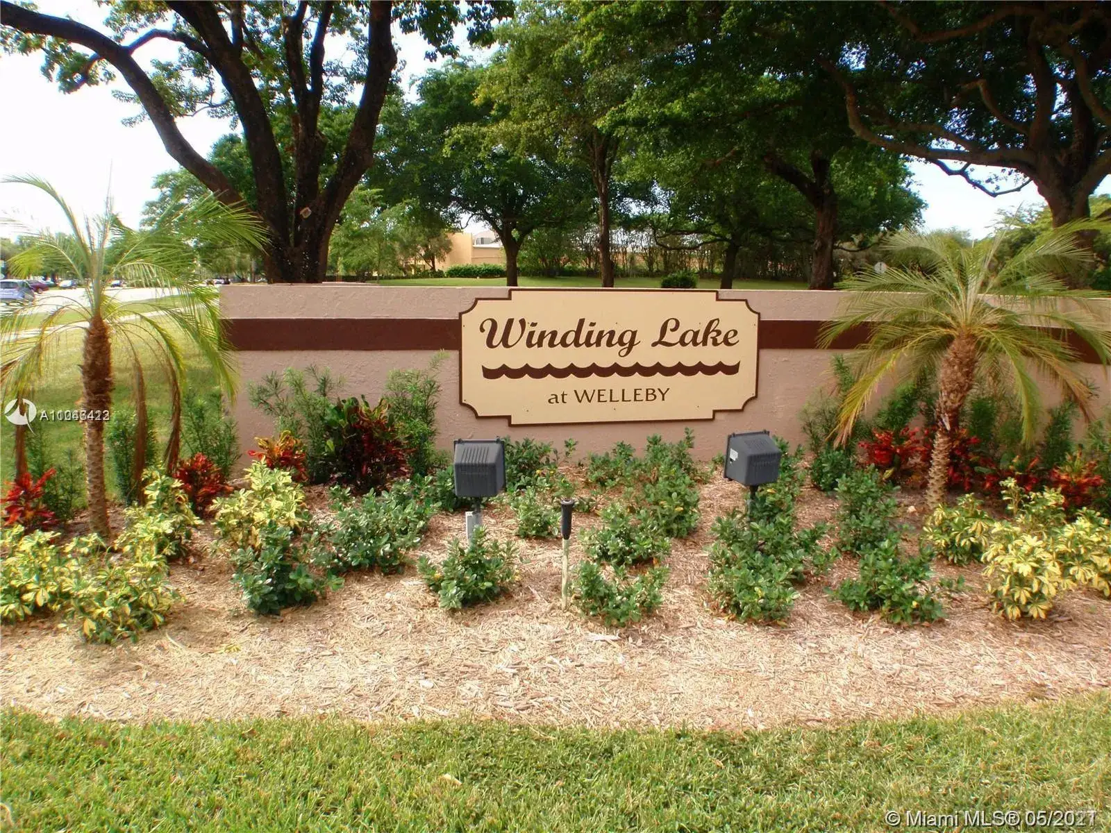 2 bedroom 2 bath Residential for sale at 10017 Winding Lake Rd # 201, Sunrise FL 33351