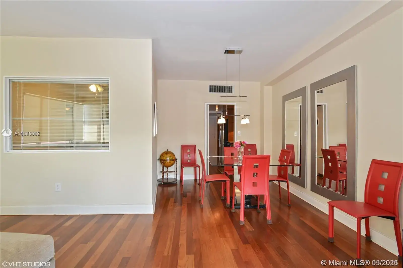 3 bedroom 2 bath Residential for sale at 5255 Collins Ave # 12B, Miami Beach FL 33140