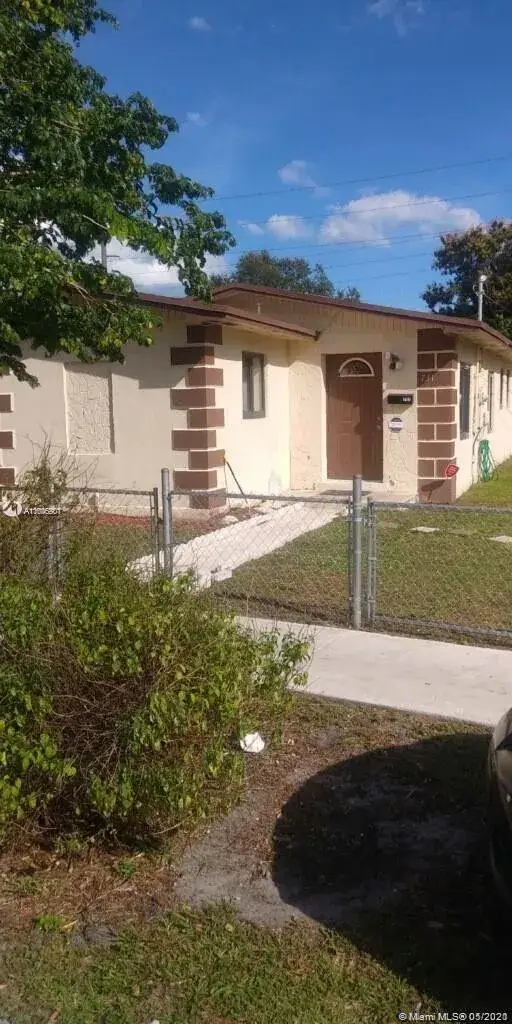 4 bedroom 2 bath Residential for sale at 731 Phippen Waiters Rd, Dania Beach FL 33004