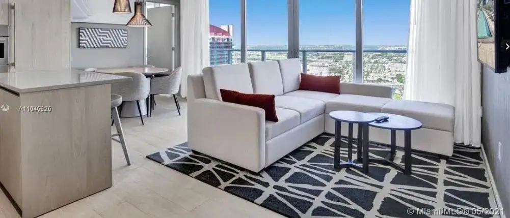 3 bedroom 2 bath Residential for sale at 4010 S Ocean Dr # R3004, Hollywood FL 33019
