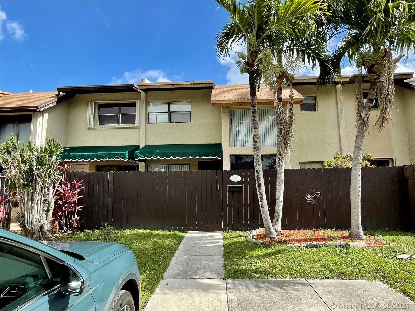 3 bedroom 2 bath Residential Lease for rent at 11339 SW 71st Ln # 11338, Miami FL 33173