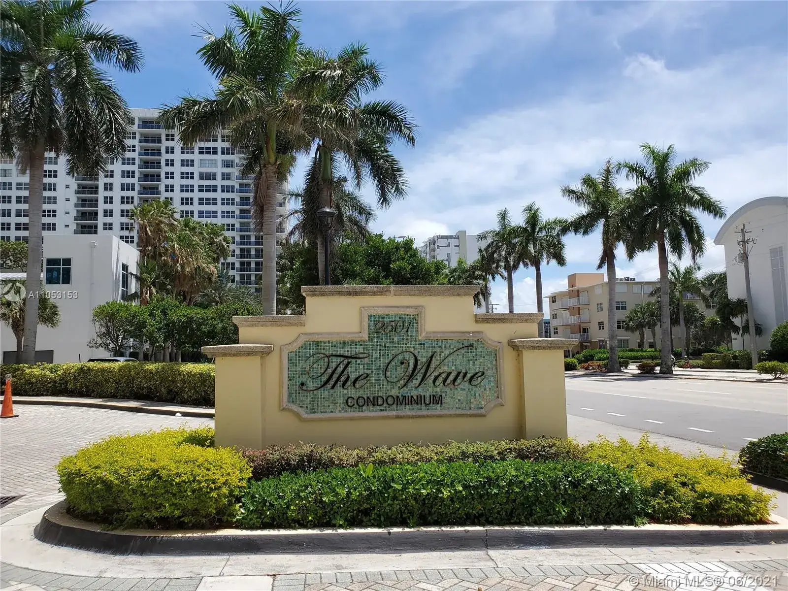1 bedroom 1 bath Residential Lease for rent at 2501 S Ocean Dr # 1129, Hollywood FL 33019
