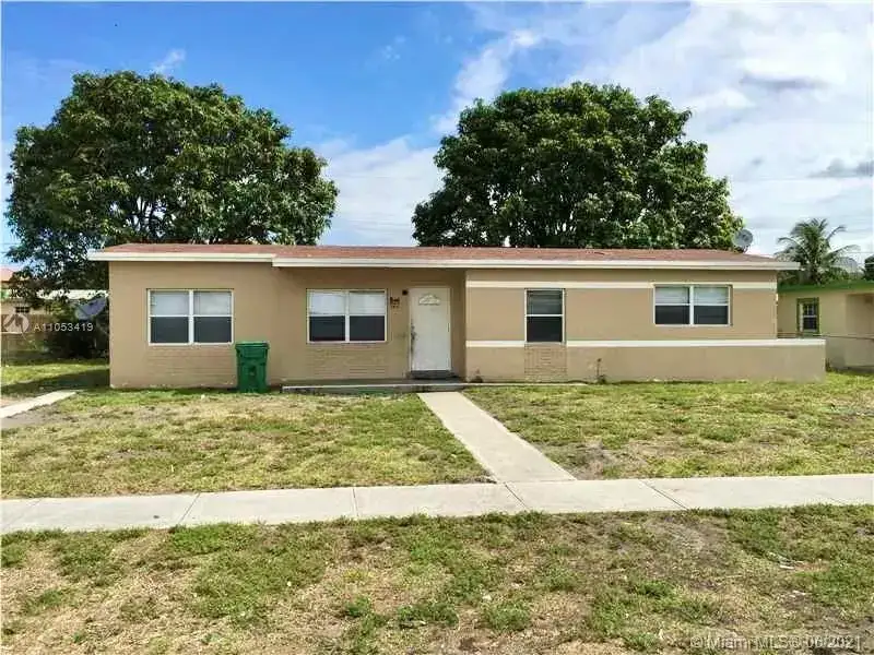 3 bedroom 2 bath Residential for sale at 3441 NW 6th Ct, Lauderhill FL 33311