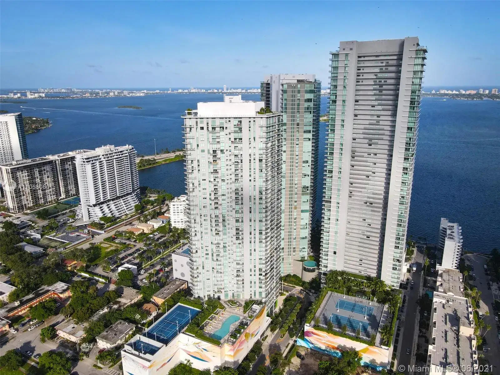 2 bedroom 2 bath Residential for sale at 480 NE 31st St # 1603, Miami FL 33137