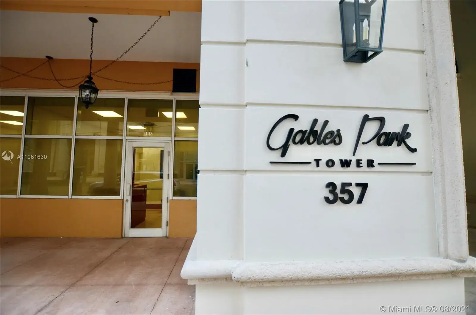 Commercial Sale for sale at 357 Almeria Ave # 103, Coral Gables FL 33134