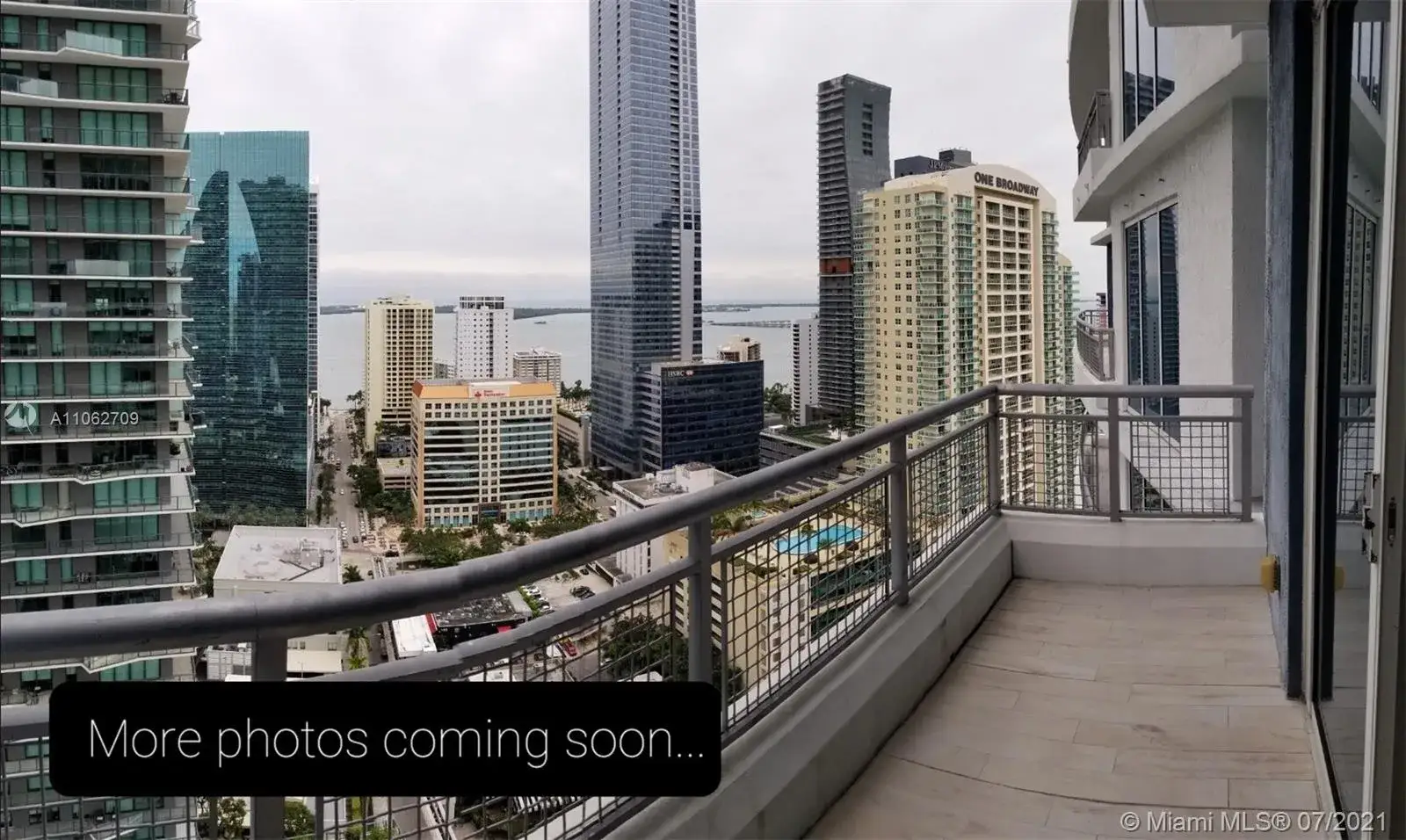 1 bedroom 1 bath Residential Lease for rent at 60 SW 13th St # 2602, Miami FL 33130