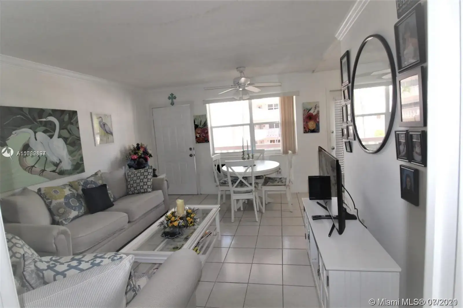 1 bedroom 1 bath Residential for sale at 3133 S Ocean Dr # 219, Hallandale Beach FL 33009