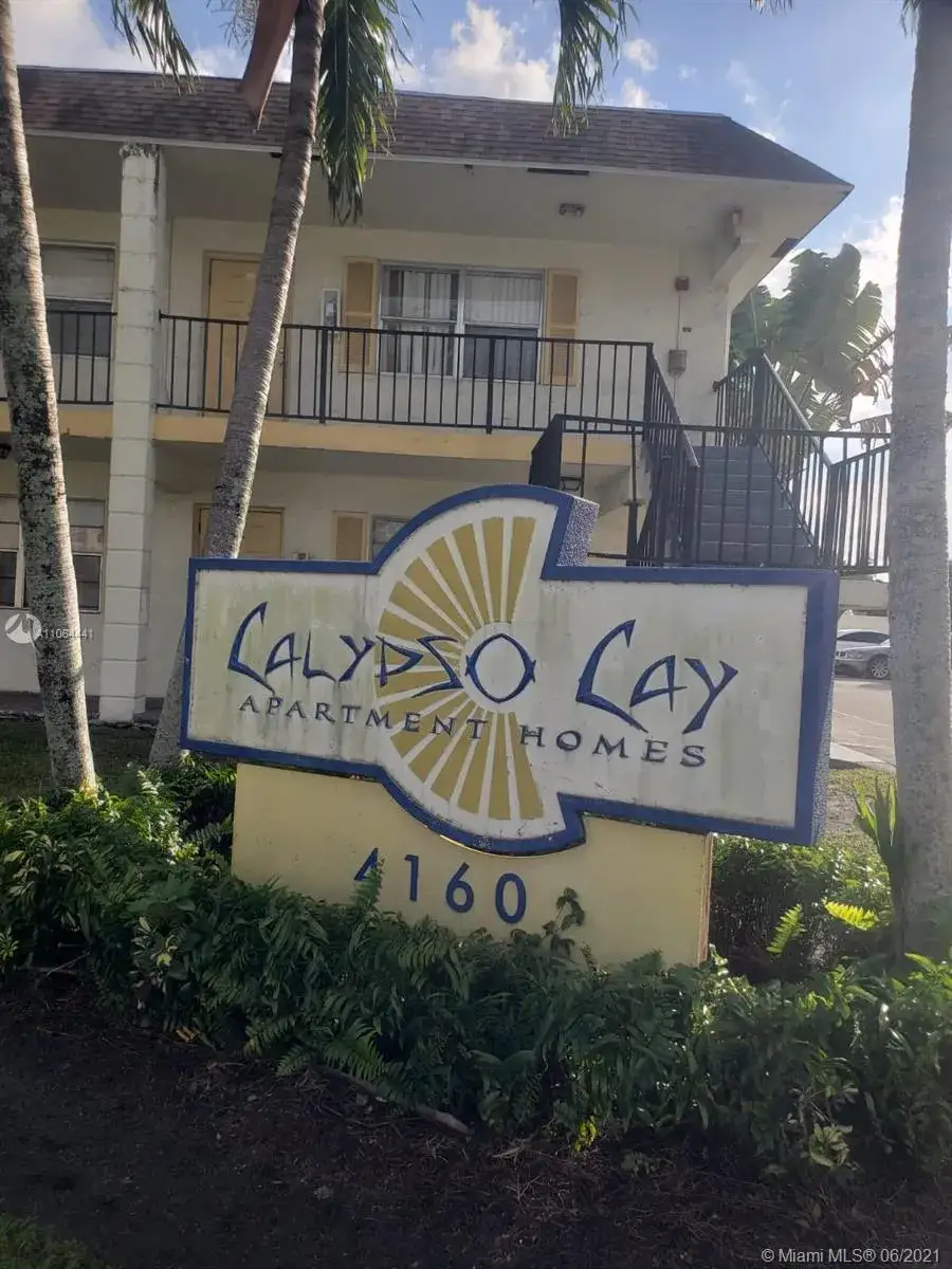 1 bedroom 1 bath Residential for sale at 4160 NW 21st St, Lauderhill FL 33313