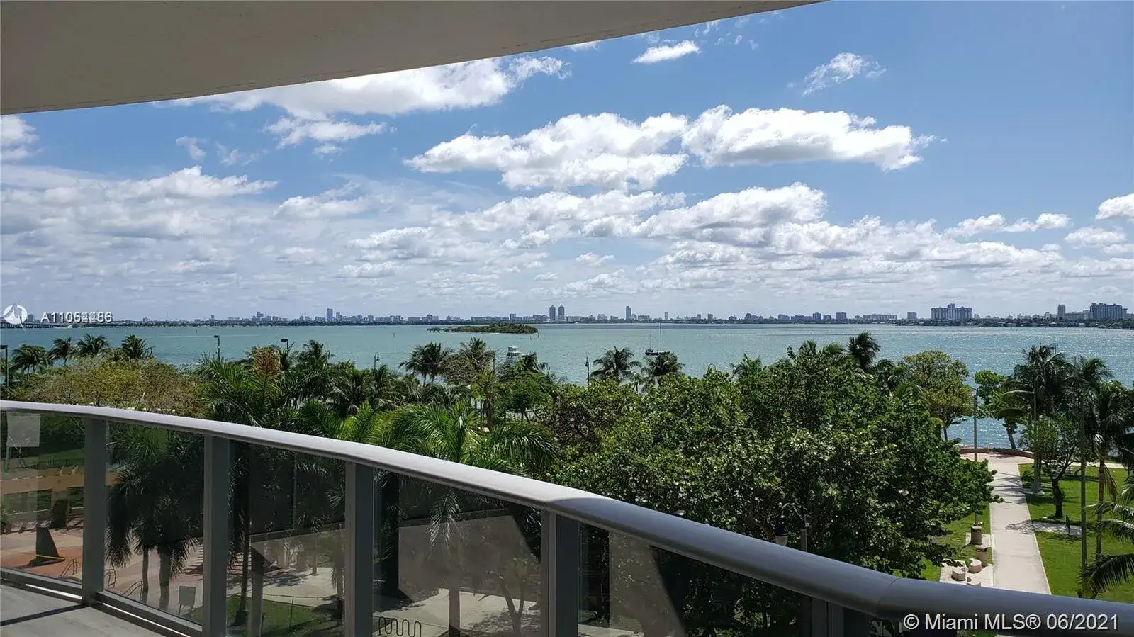 2 bedroom 2 bath Residential for sale at 488 NE 18th St # 406, Miami FL 33132