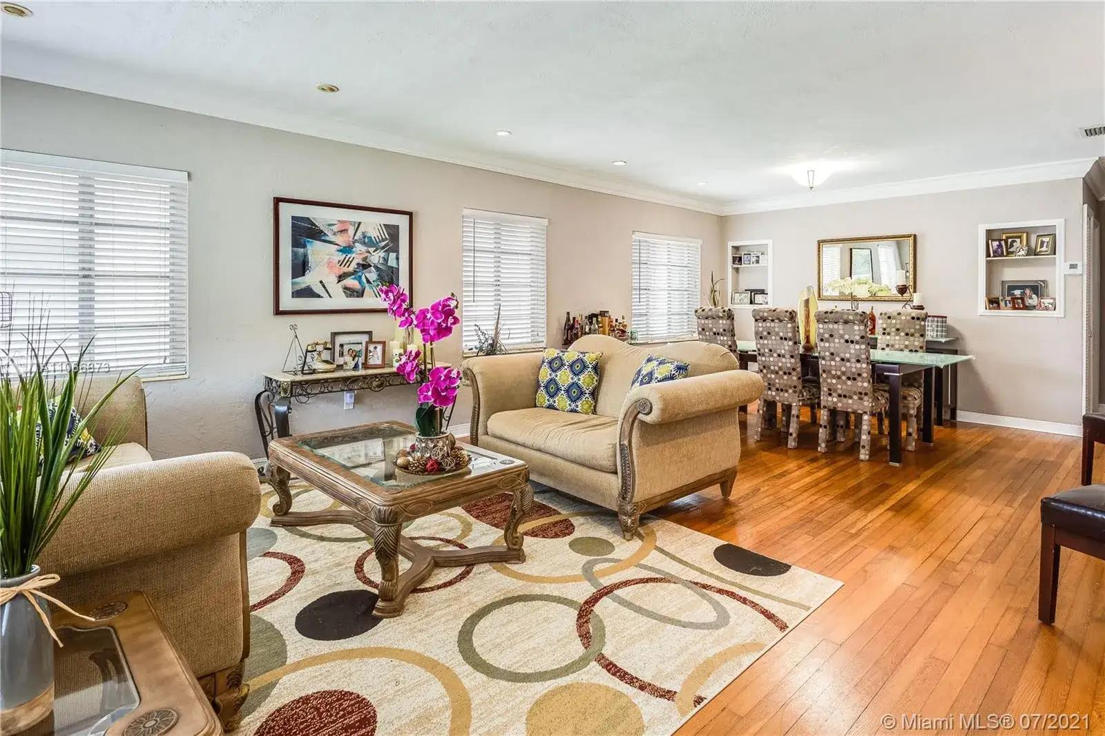 5 bedroom 4 bath Residential Lease for rent at 33 SW 20th Rd, Miami FL 33129