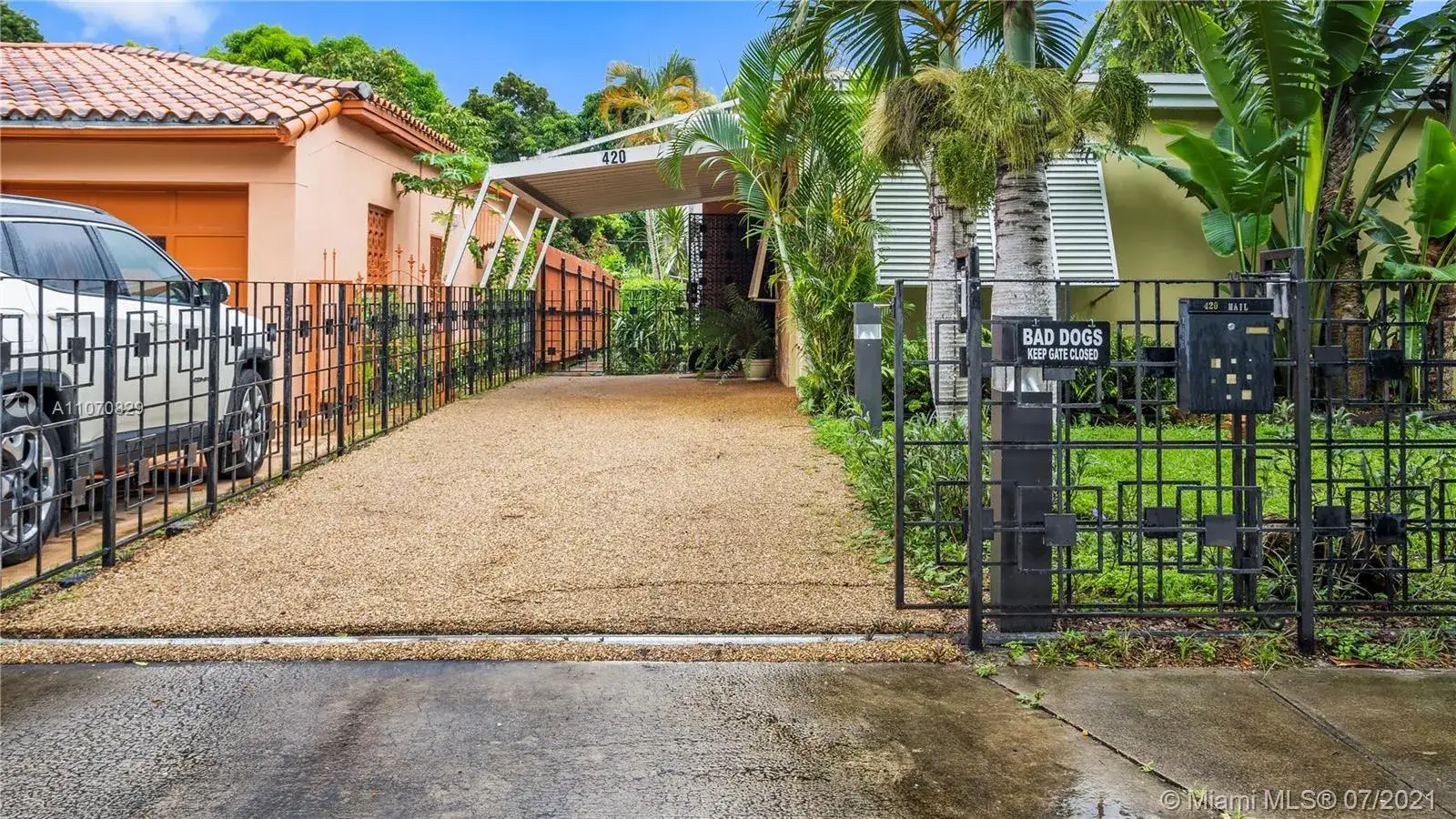 3 bedroom 2 bath Residential for sale at 420 NE 90th St, El Portal FL 33138