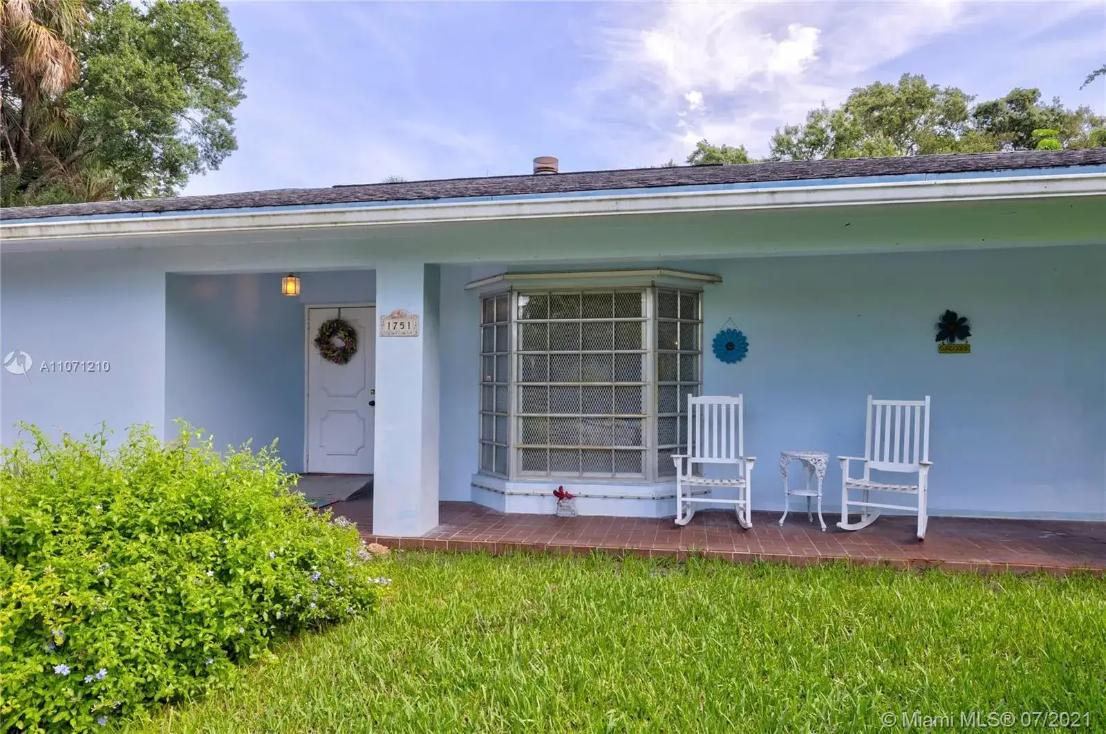 3 bedroom 2 bath Residential for sale at 1751 SW 30th Pl, Fort Lauderdale FL 33315
