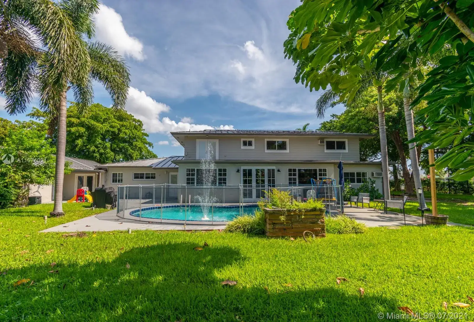 7 bedroom 4 bath Residential Lease for rent at 1220 NE 9th Ct, Pompano Beach FL 33060
