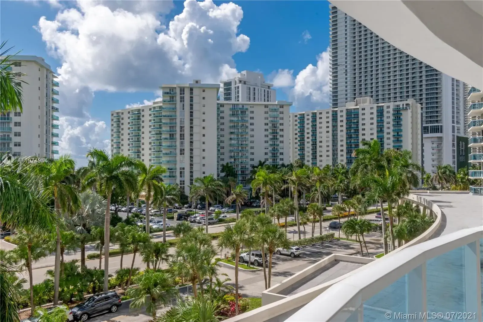 2 bedroom 2 bath Residential for sale at 3800 S Ocean Dr # 419, Hollywood FL 33019