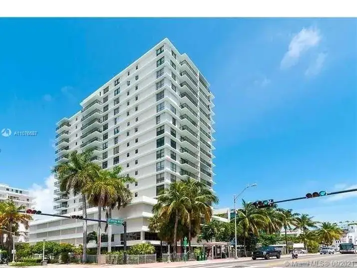 1 bedroom 1 bath Residential Lease for rent at 1800 Collins Ave # 6B, Miami Beach FL 33139