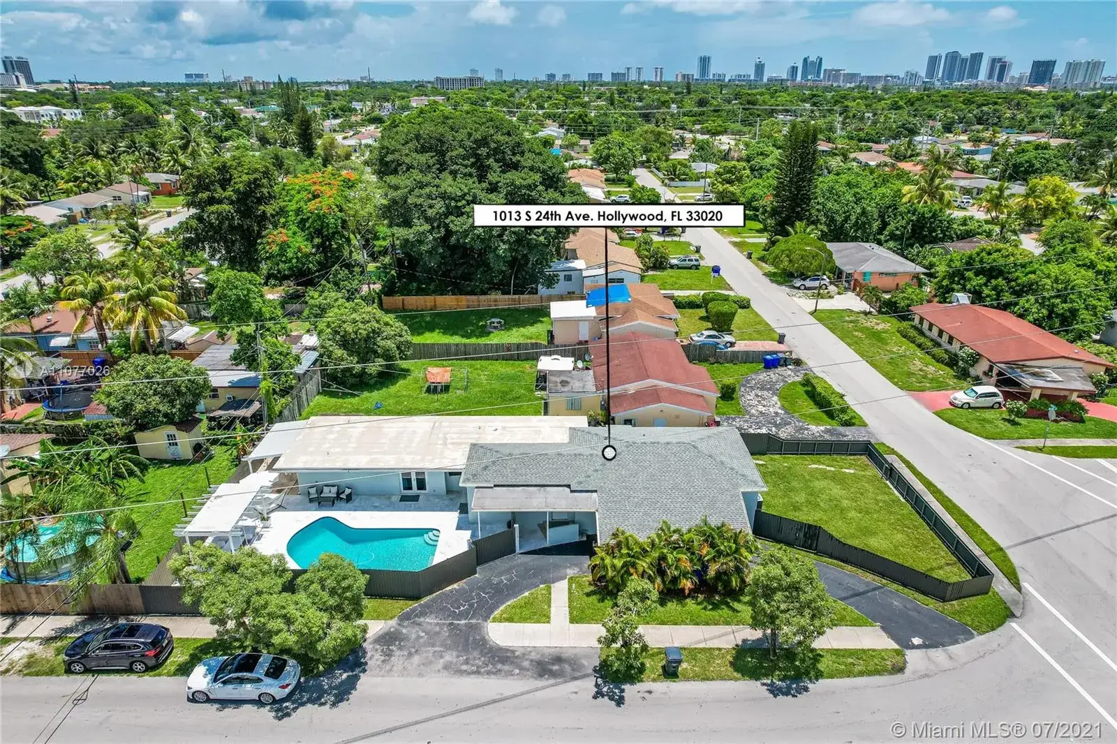 3 bedroom 2 bath Residential for sale at 1013 S 24th Ave, Hollywood FL 33020