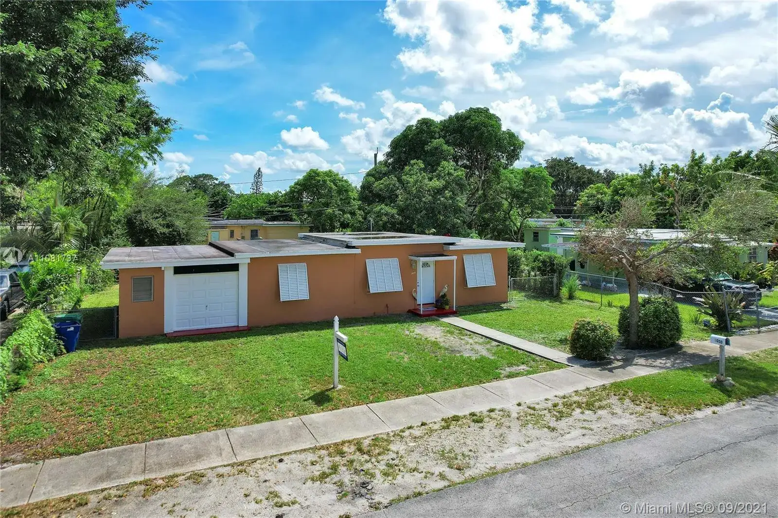 3 bedroom 1 bath Residential for sale at 1050 NW 142nd St, Miami FL 33168