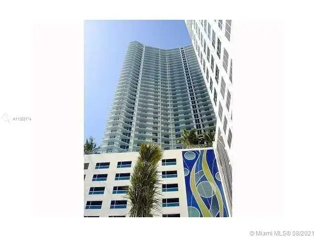 2 bedroom 2 bath Residential for sale at 185 SW 7th St # 4201, Miami FL 33130
