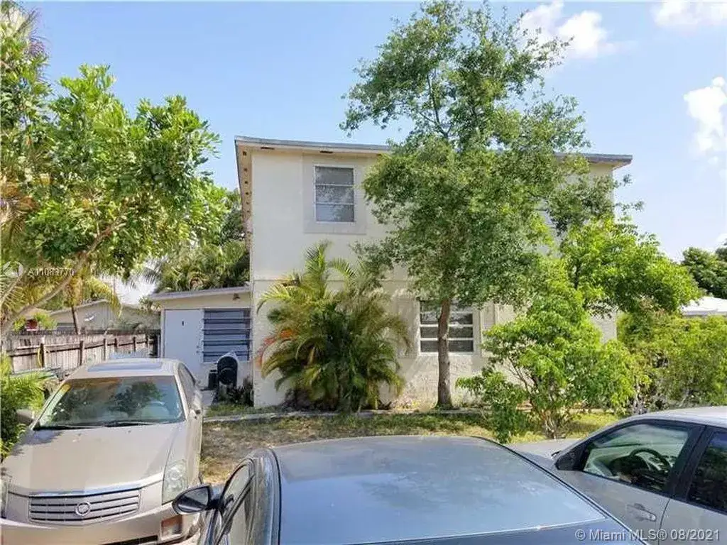 Residential Income for sale at 5 NE 16th Ct, Fort Lauderdale FL 33305