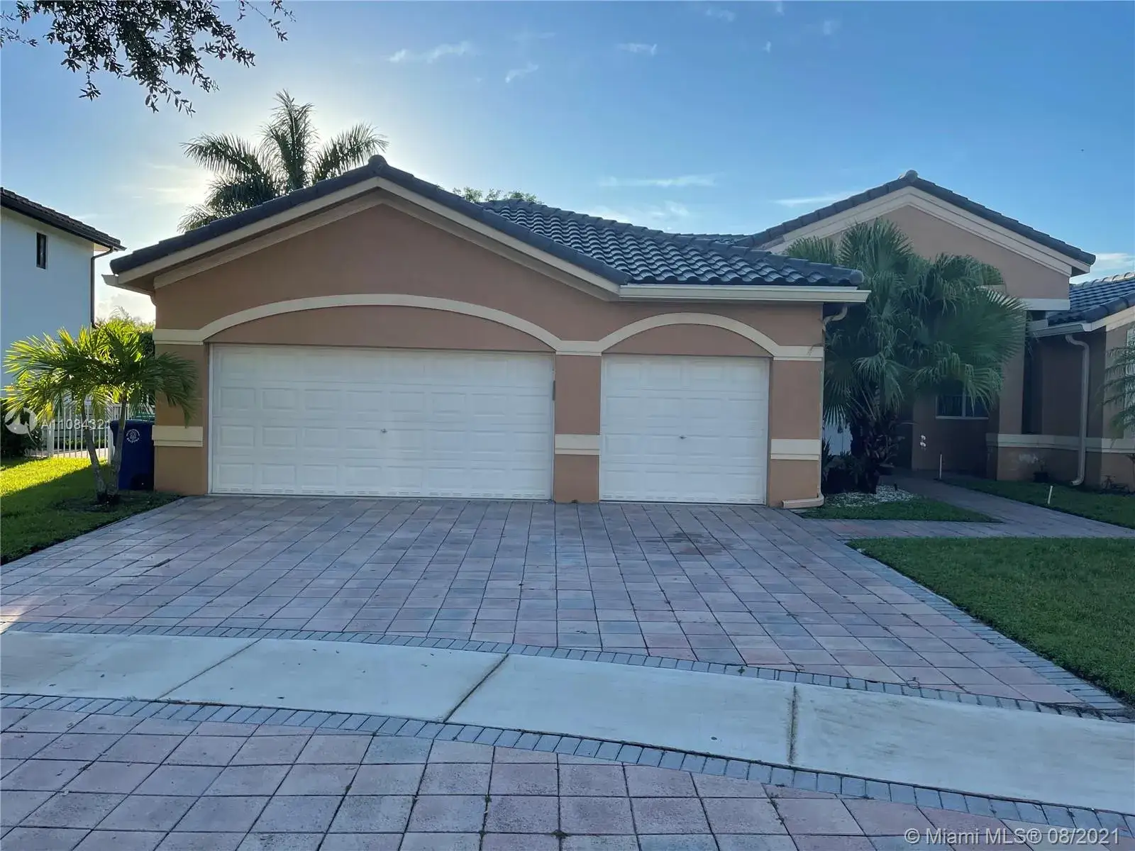 5 bedroom 3 bath Residential for sale at 4101 SW 145th Ave, Miramar FL 33027