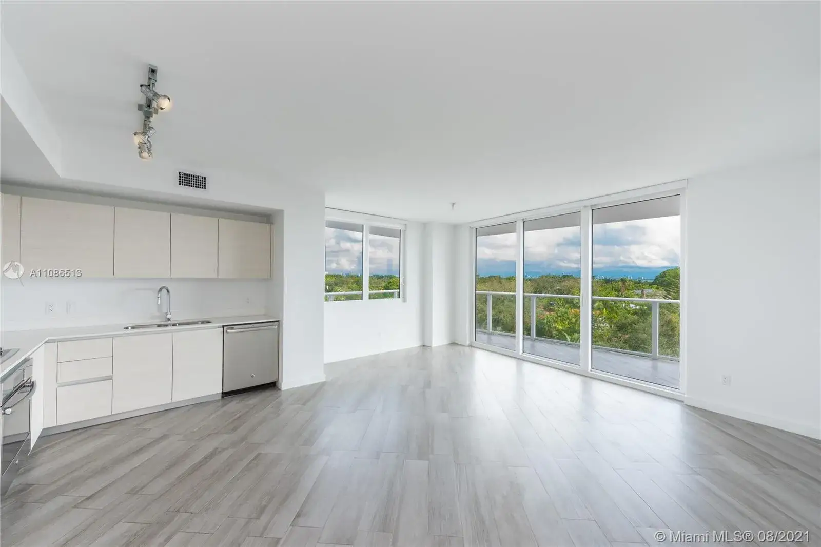 2 bedroom 2 bath Residential for sale at 4250 Biscayne Blvd # 501, Miami FL 33137