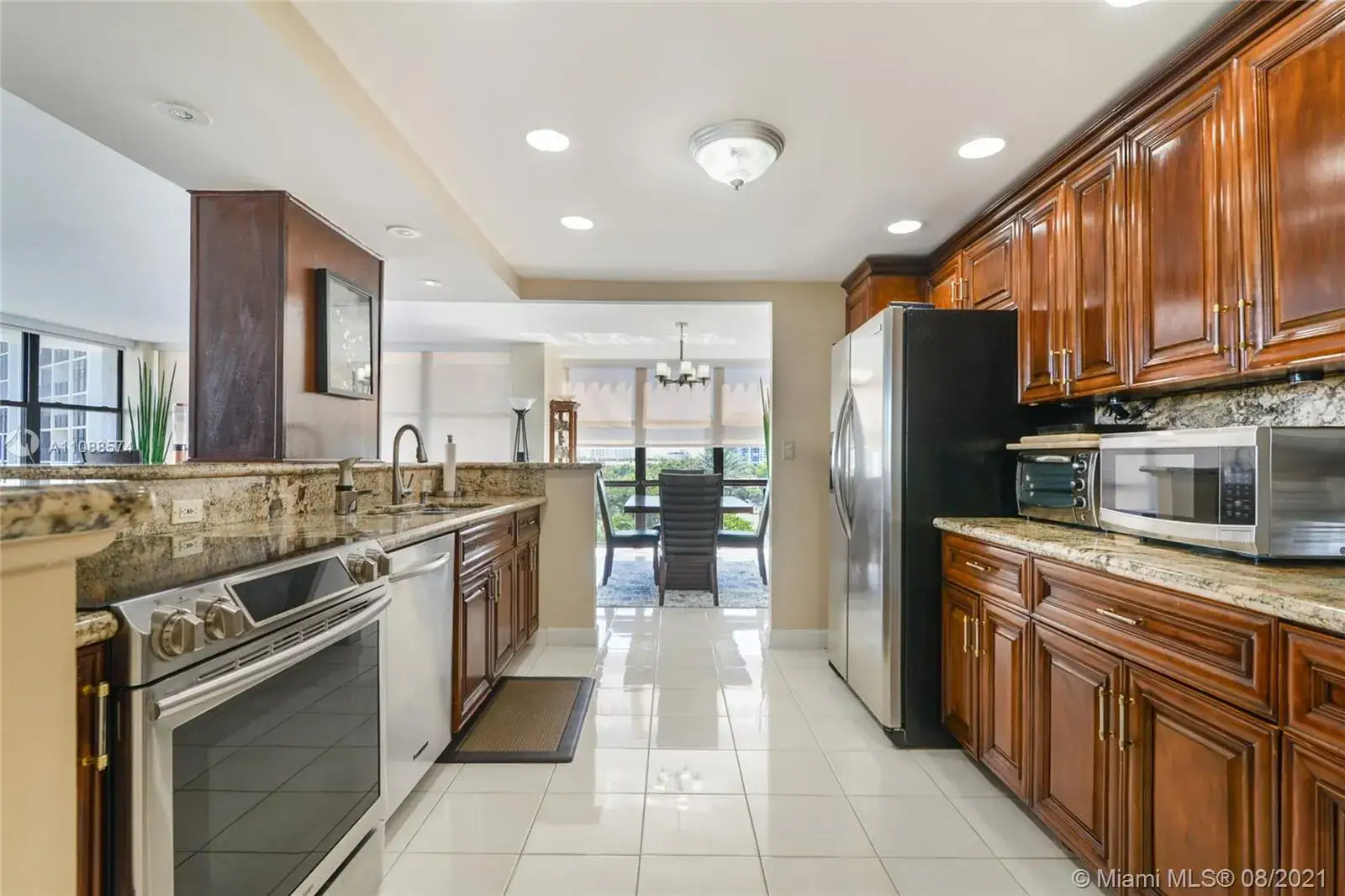 2 bedroom 2 bath Residential Lease for rent at 800 Parkview Dr # 630, Hallandale Beach FL 33009