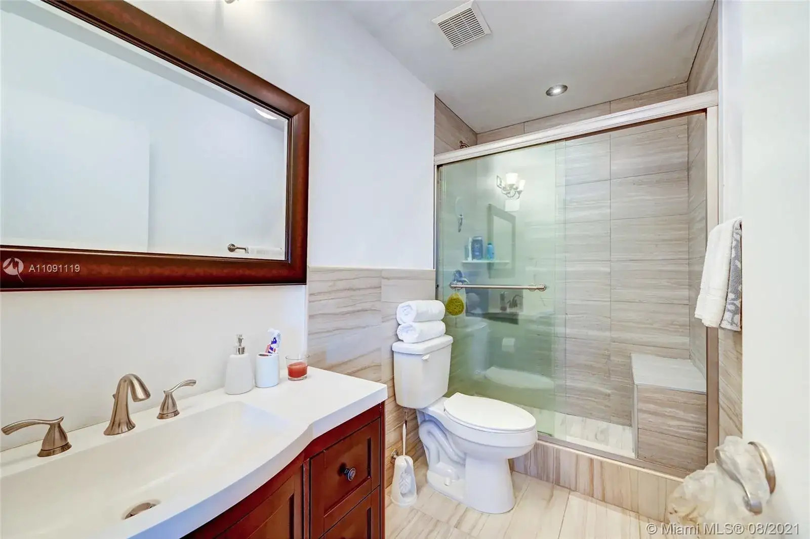 2 bedroom 2 bath Residential for sale at 885 SW 113th Way # 885, Pembroke Pines FL 33025