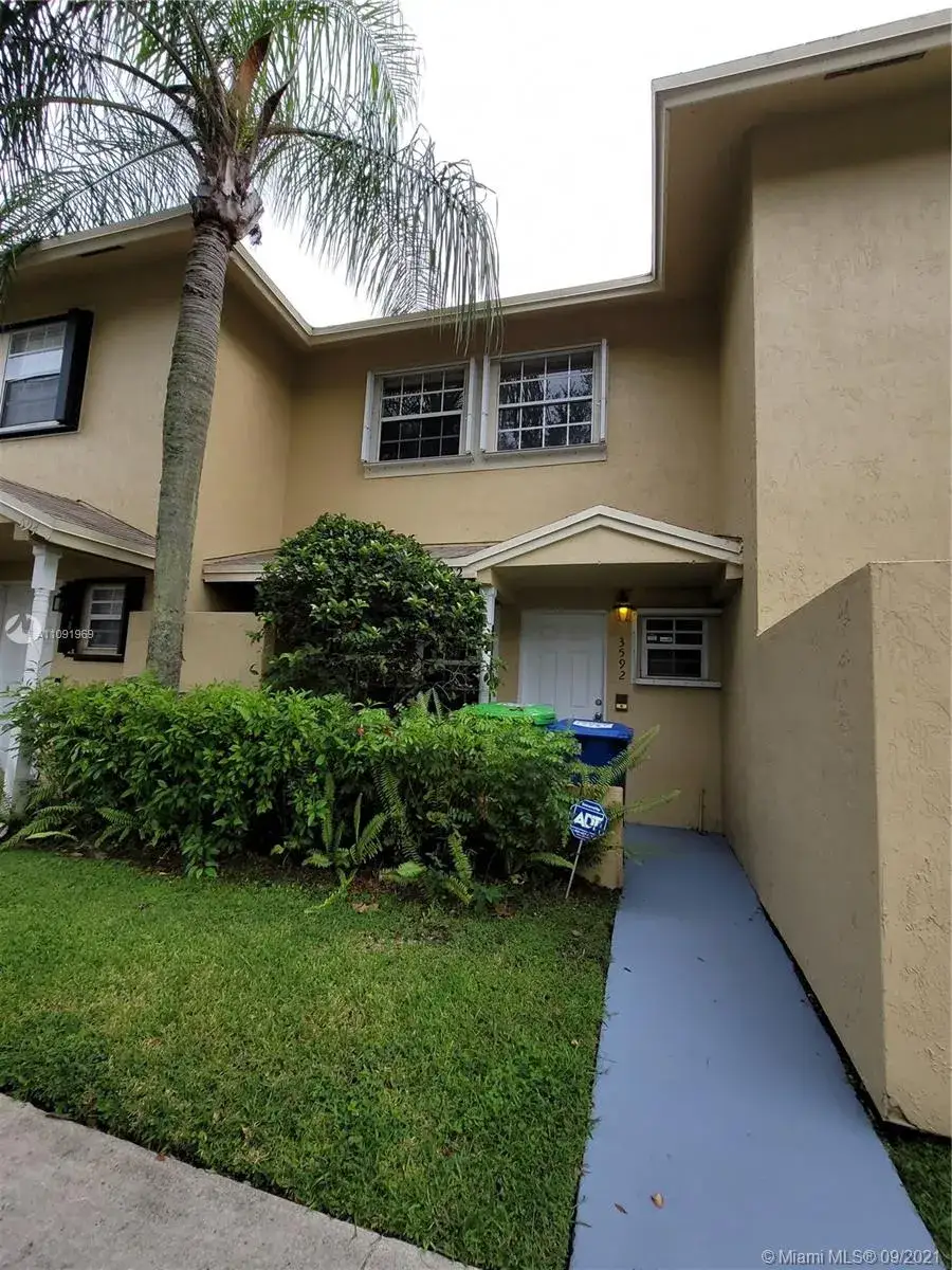 3 bedroom 2 bath Residential for sale at 3592 NW 83rd Ln, Sunrise FL 33351