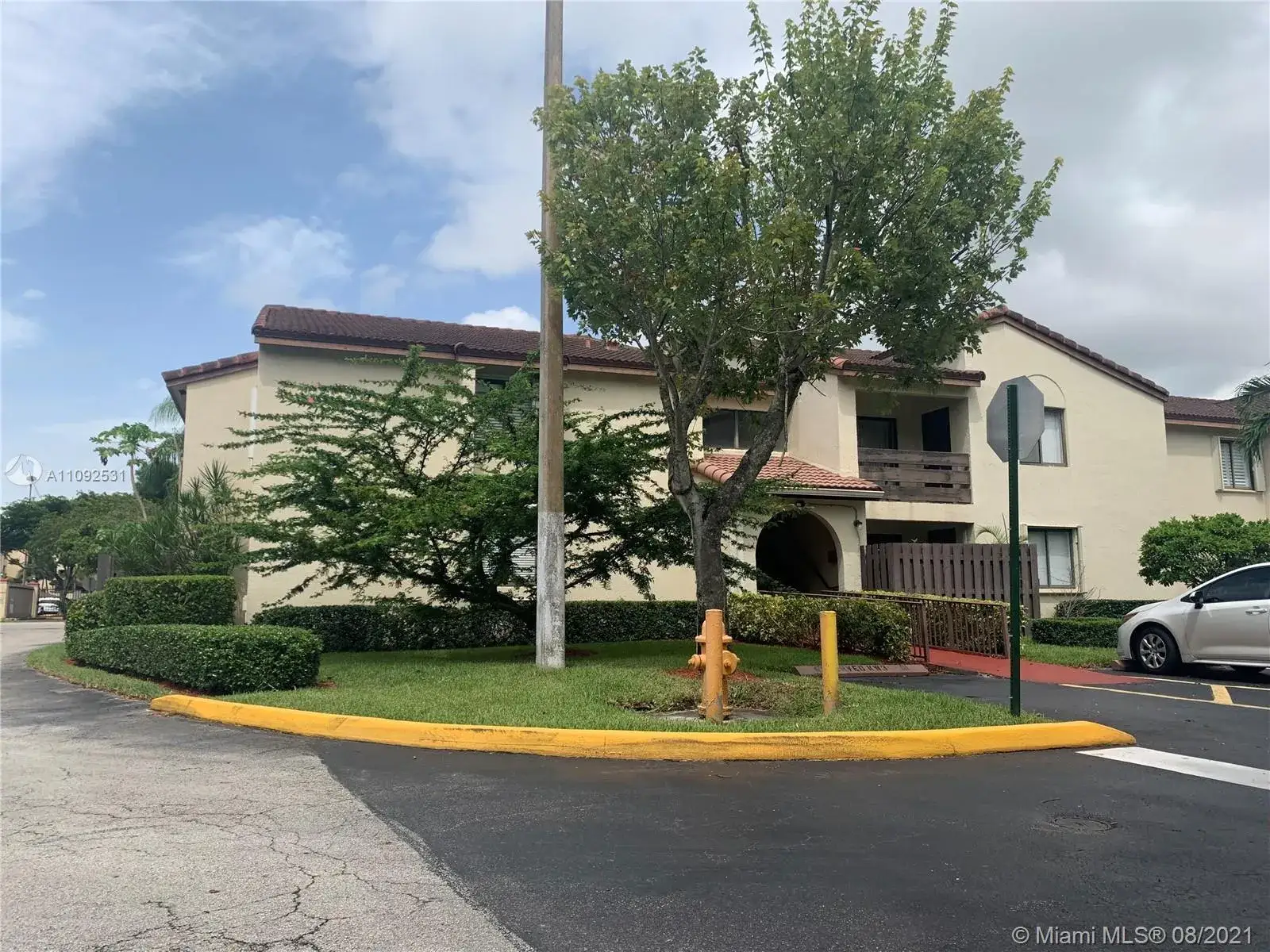 2 bedroom 2 bath Residential for sale at 8911 SW 123rd Ct # 109, Miami FL 33186