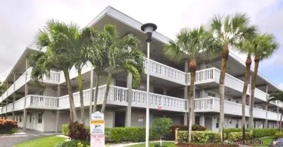 2 bedroom 2 bath Residential Lease for rent at 9856 Marina Blvd # 1320, Boca Raton FL 33428