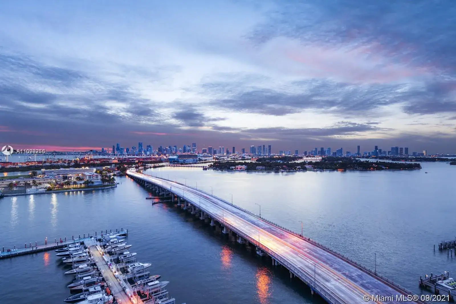 3 bedroom 3 bath Residential for sale at 450 Alton Rd # 3401, Miami Beach FL 33139