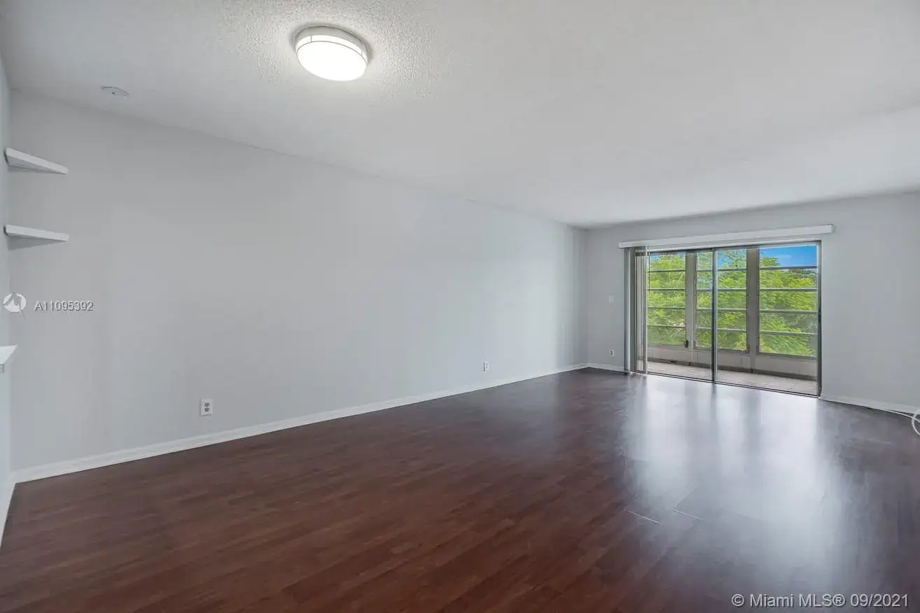 2 bedroom 2 bath Residential for sale at 2420 SW 81st Ave # 303, Davie FL 33324