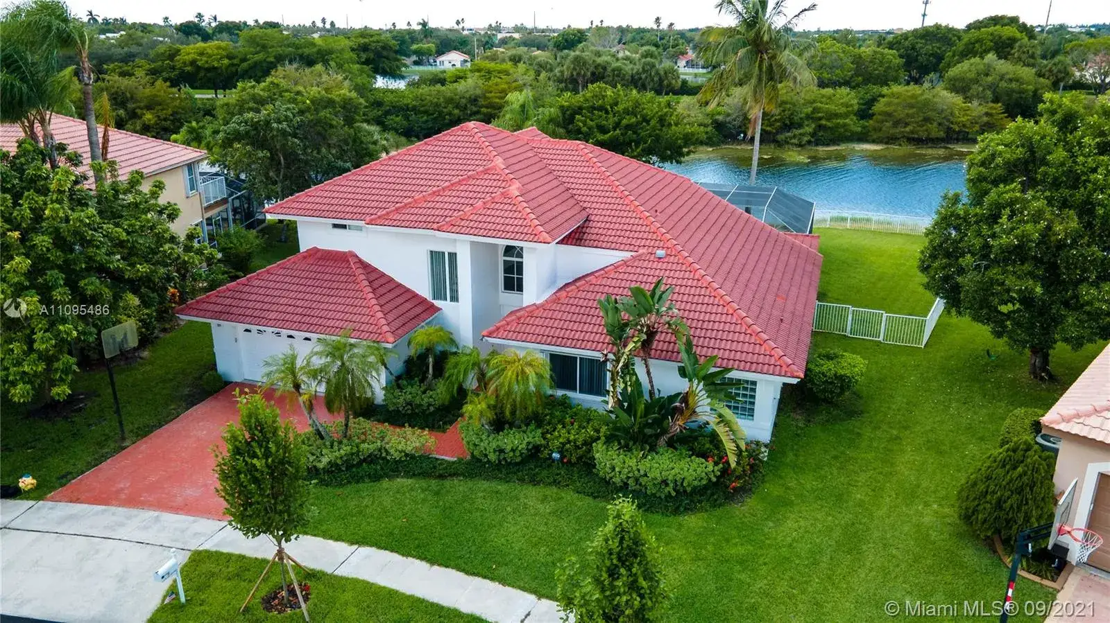 4 bedroom 3 bath Residential for sale at 17982 NW 9th Ct, Pembroke Pines FL 33029