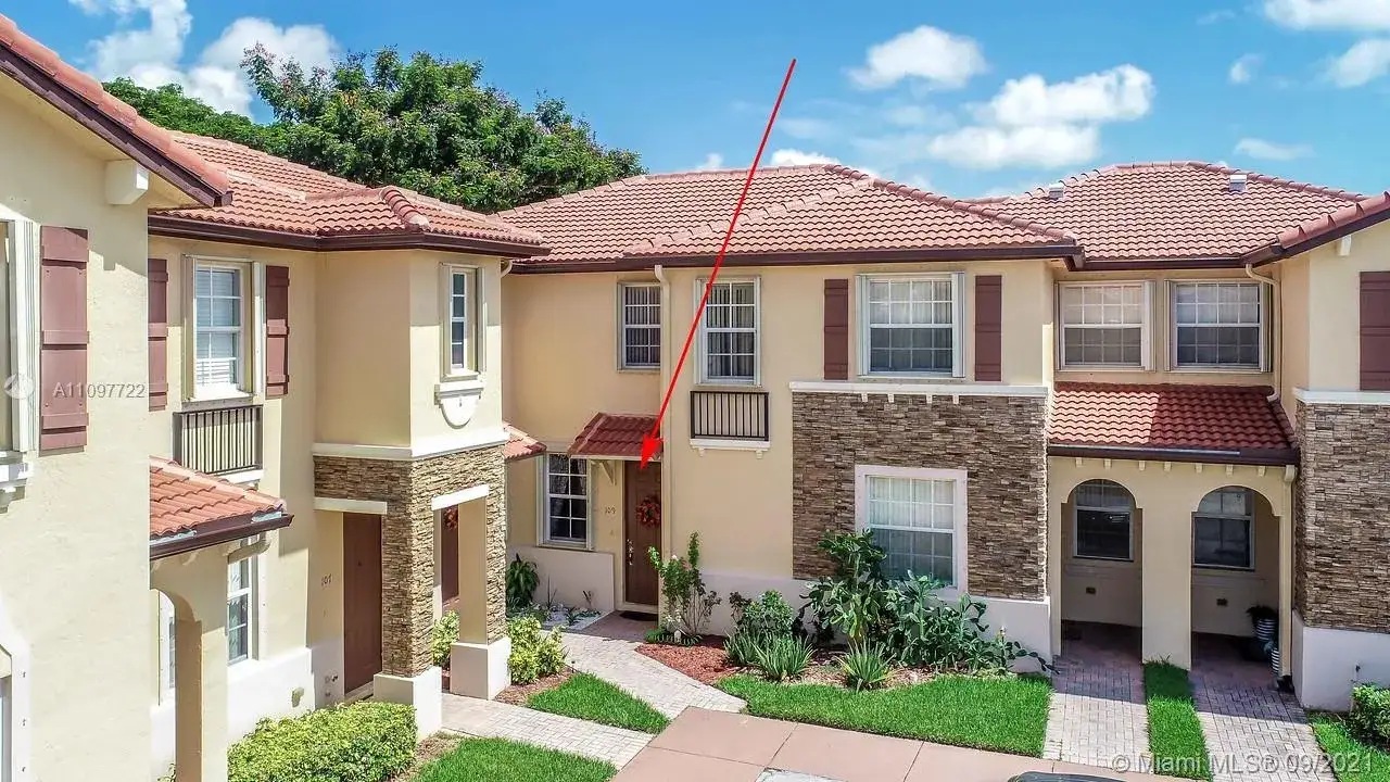 3 bedroom 2 bath Residential for sale at 1398 NE 33rd Ave # 25, Homestead FL 33033