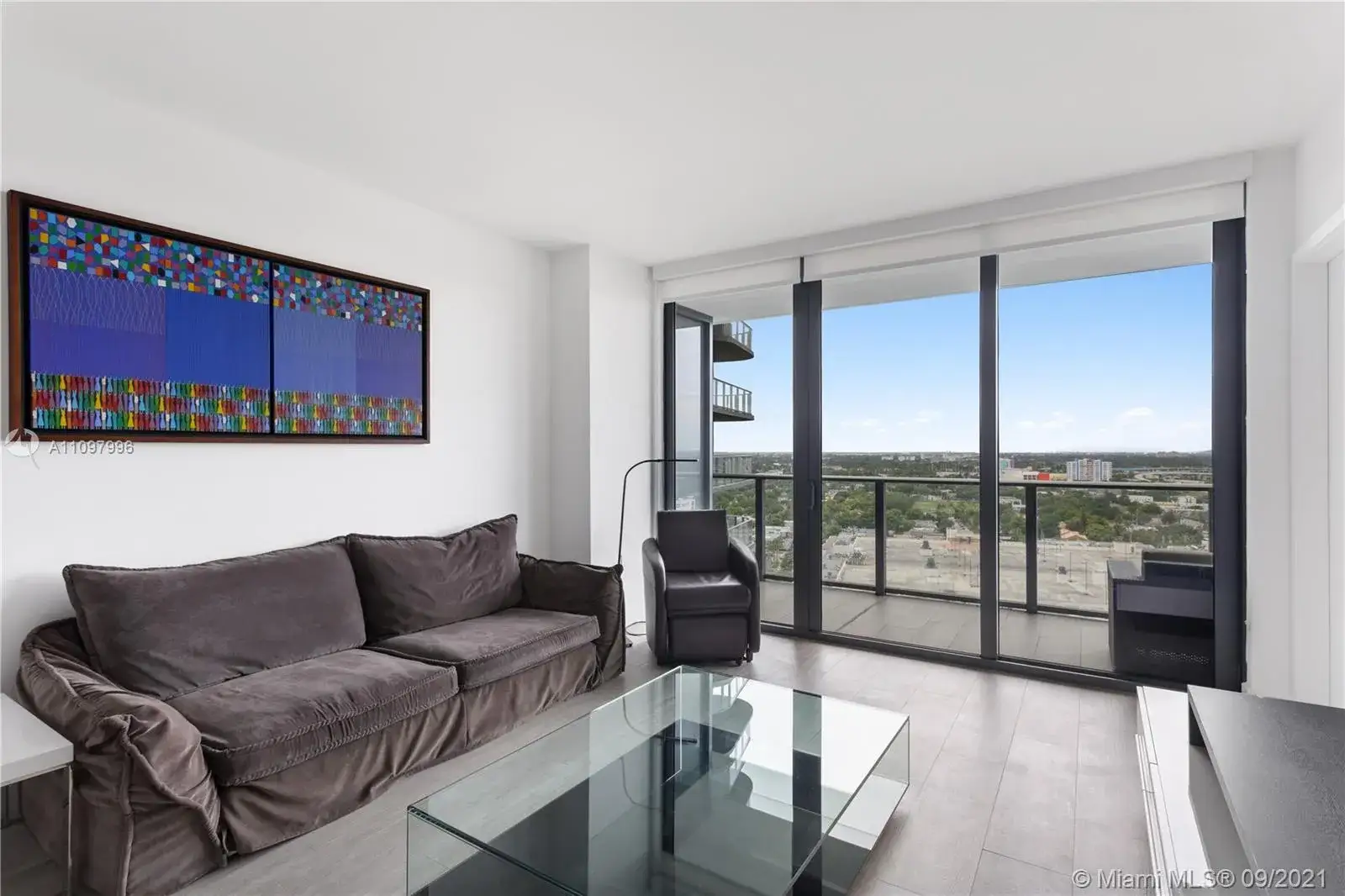 1 bedroom 1 bath Residential for sale at 121 NE 34th St # 1812, Miami FL 33137