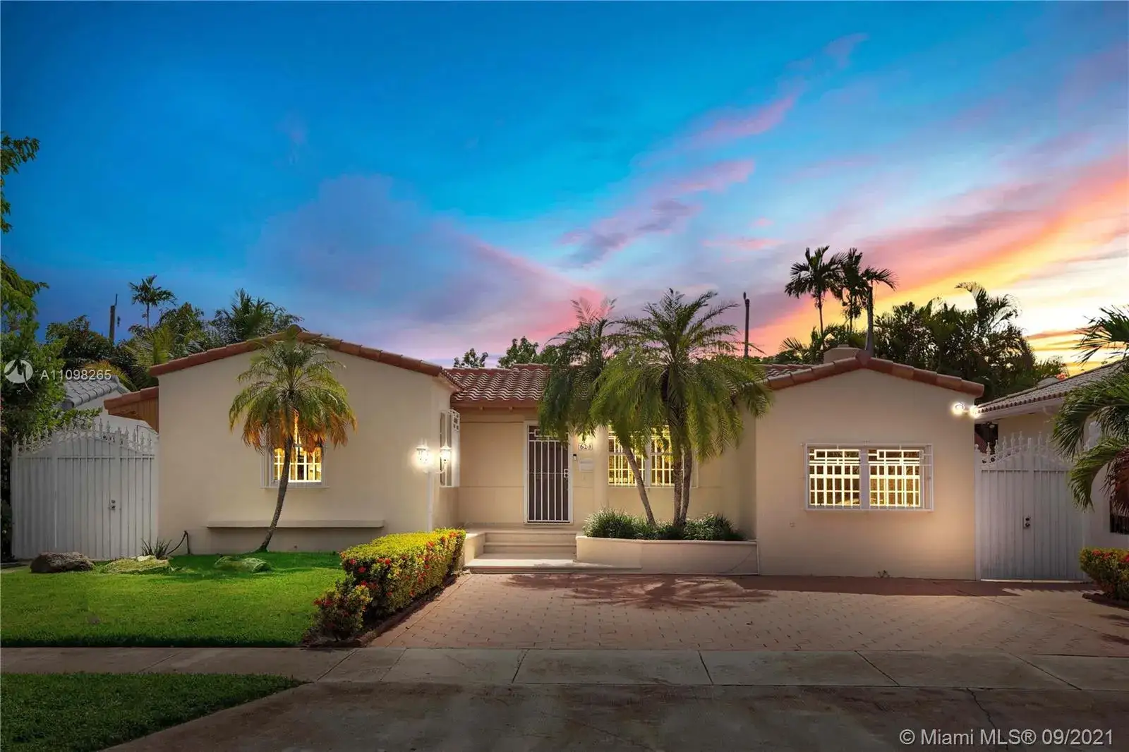 4 bedroom 4 bath Residential Lease for rent at 620 SW 22nd Rd, Miami FL 33129