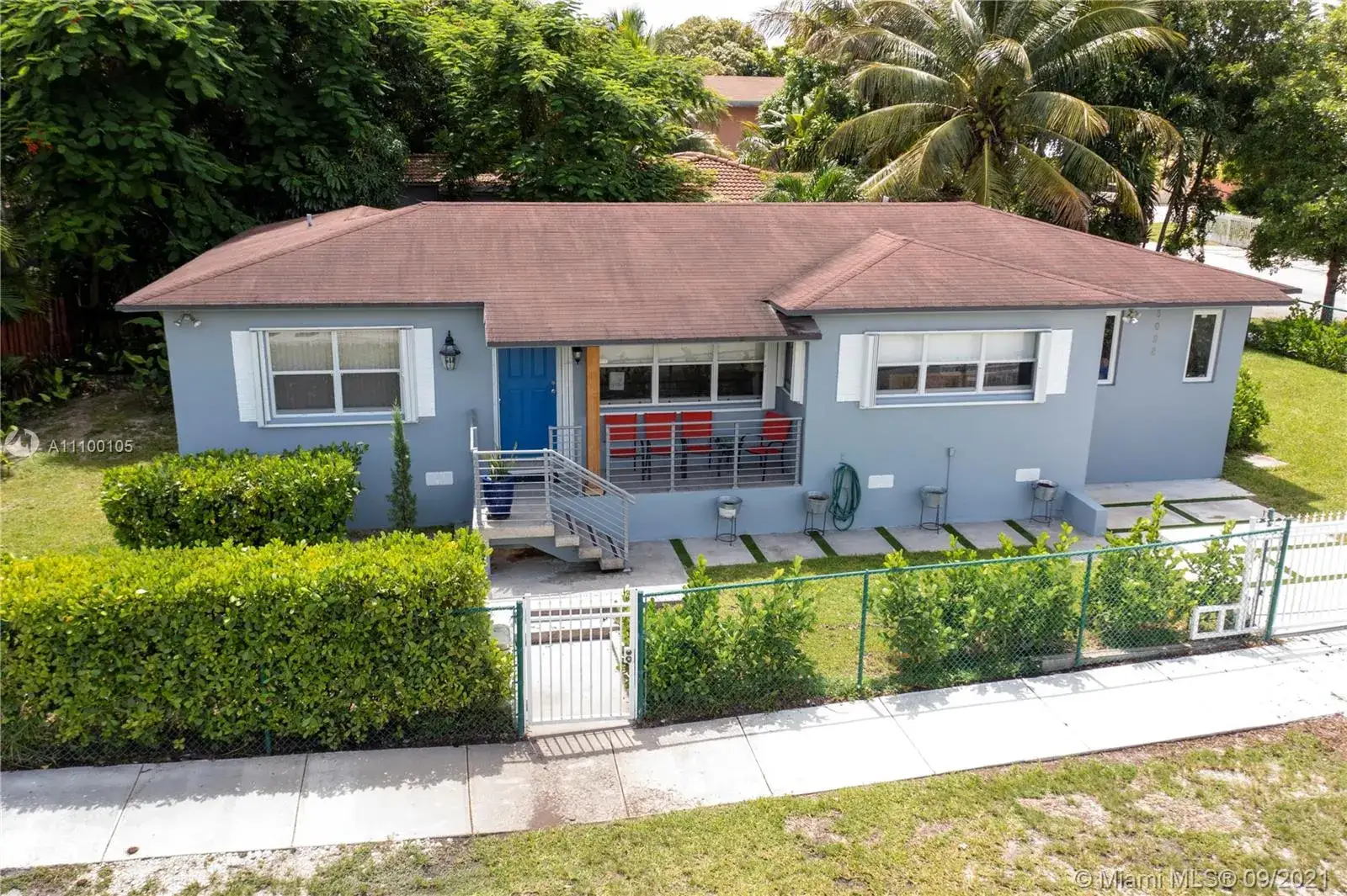 2 bedroom 1 bath Residential Lease for rent at 3098 NW 5th St, Miami FL 33125