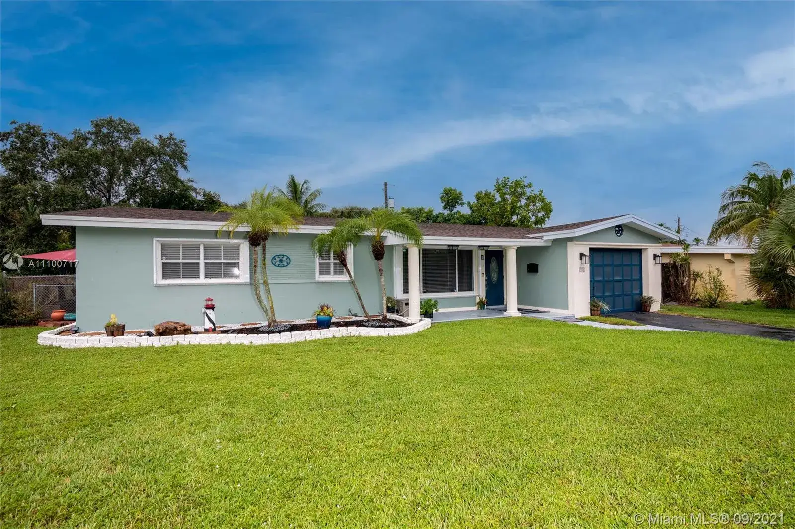 3 bedroom 3 bath Residential for sale at 308 S 56th Ave, Hollywood FL 33023