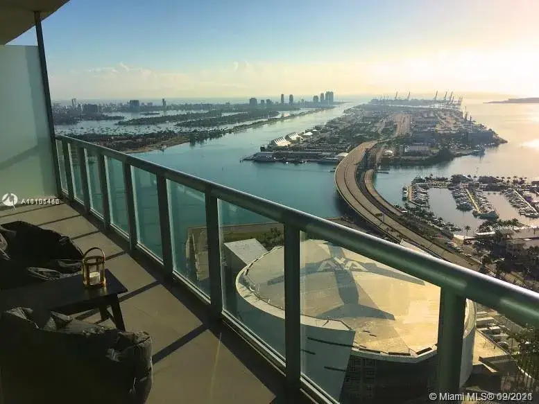 2 bedroom 2 bath Residential for sale at 888 Biscayne Blvd # 4801, Miami FL 33132